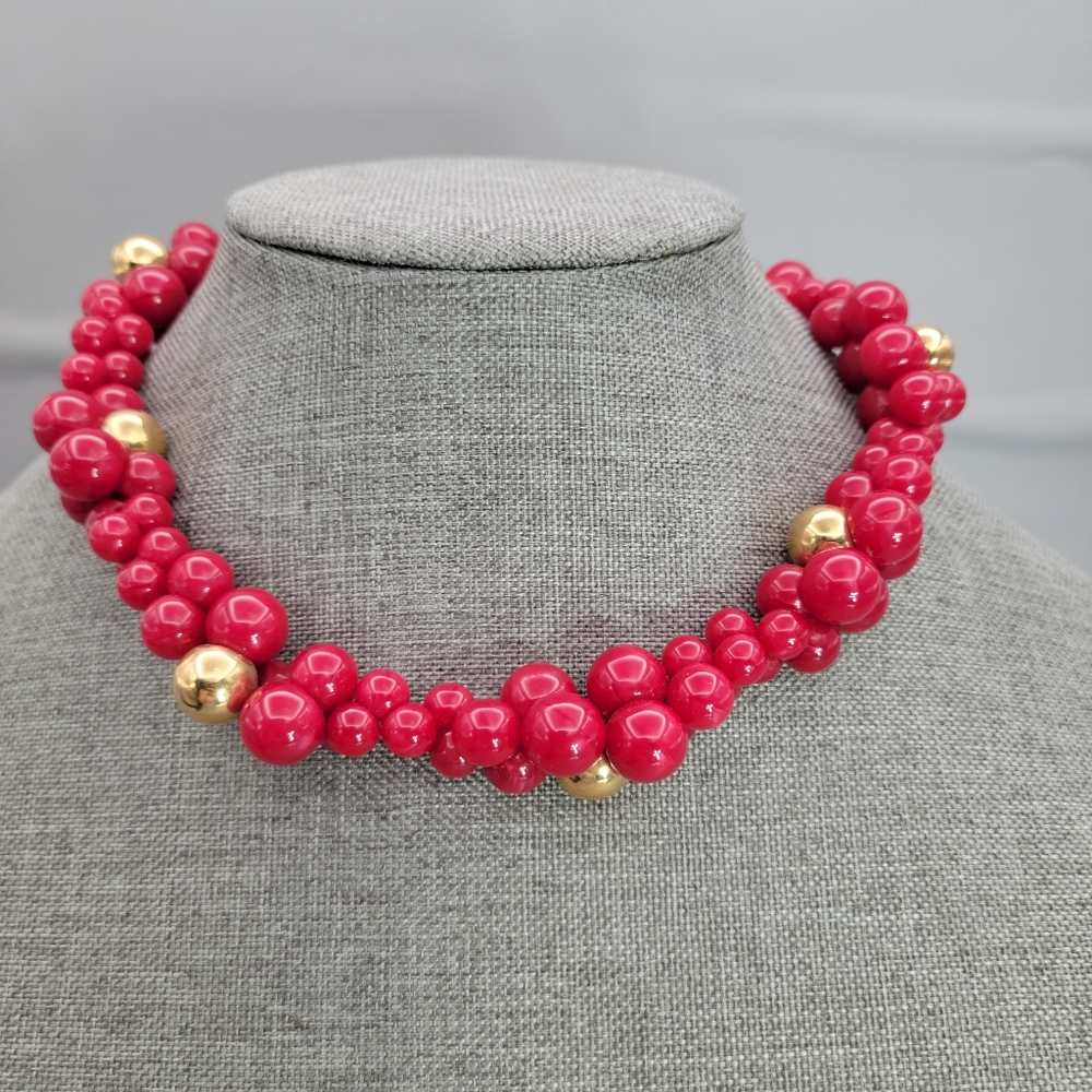 Vintage Trifari Statement Necklace Choker Lipstick Red Gold Tone Beaded 17"